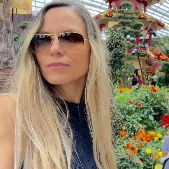 Meet your Posher, Victoria - Picture 1 of 1